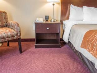 Wingate By Wyndham Pittsburgh New Stanton Hotel Стая снимка